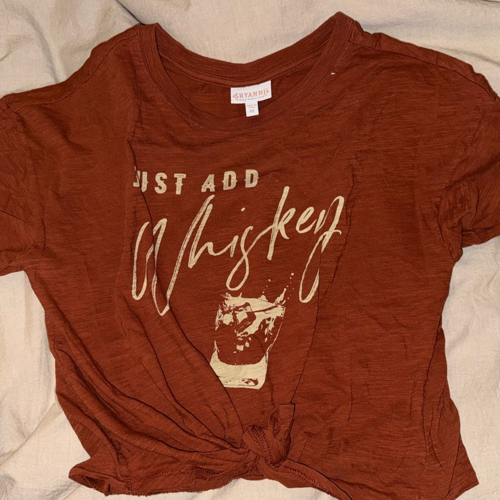 Shyanne Rust Graphic Knot Tee with Cream Print